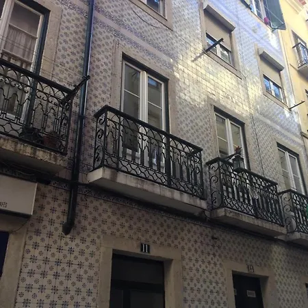 Апартаменты Chiado Loft *