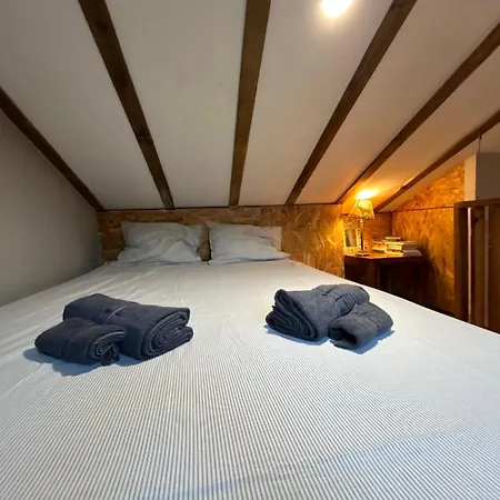 Chiado Loft דירה ליסבון