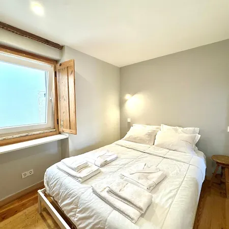 Duques Minipenthouse Apartman Lisboa